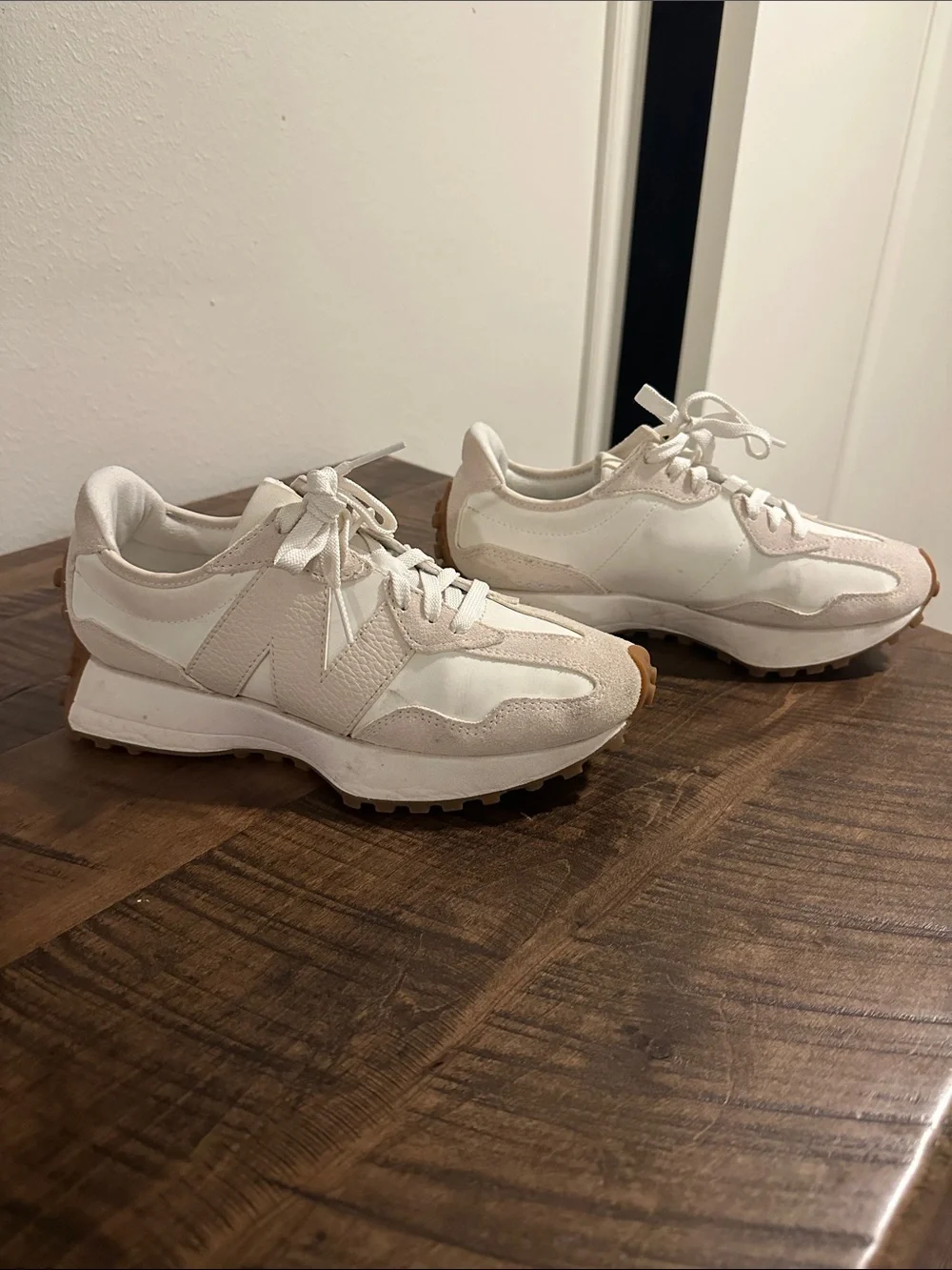 New balance 327